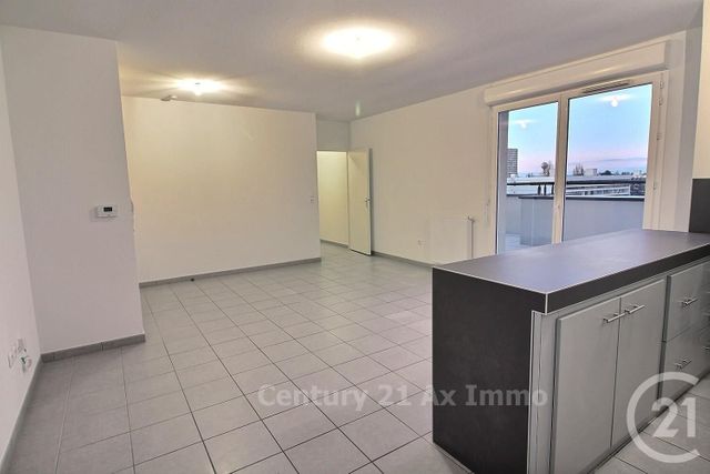 Appartement T3 à vendre - 3 pièces - 63.43 m2 - LORMONT - 33 - AQUITAINE - Century 21 Ax Immo