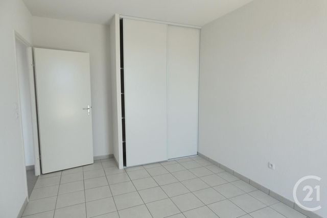 Appartement F3 à vendre - 3 pièces - 63.42 m2 - LORMONT - 33 - AQUITAINE - Century 21 Ax Immo