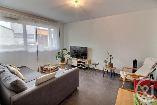 Appartement F2 à vendre - 2 pièces - 44.0 m2 - CENON - 33 - AQUITAINE - Century 21 Ax Immo