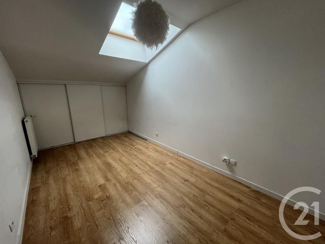 Appartement F4 à louer - 4 pièces - 86.4 m2 - CENON - 33 - AQUITAINE - Century 21 Ax Immo