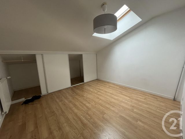 Appartement F4 à louer - 4 pièces - 86.4 m2 - CENON - 33 - AQUITAINE - Century 21 Ax Immo