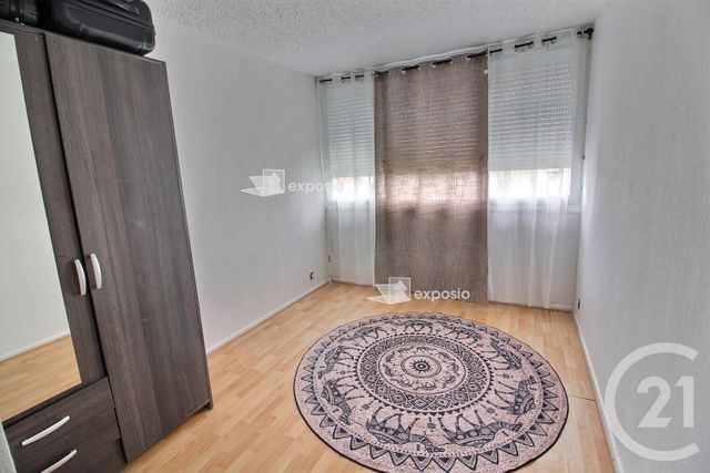 Afficher la photo en grand Appartement à vendre - 4 pièces - 78.0 m2 - CENON - 33 - AQUITAINE - Century 21 Ax Immo