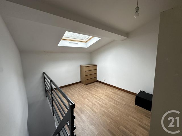 Afficher la photo en grand Appartement F2 à vendre - 2 pièces - 30.63 m2 - BORDEAUX - 33 - AQUITAINE - Century 21 Ax Immo