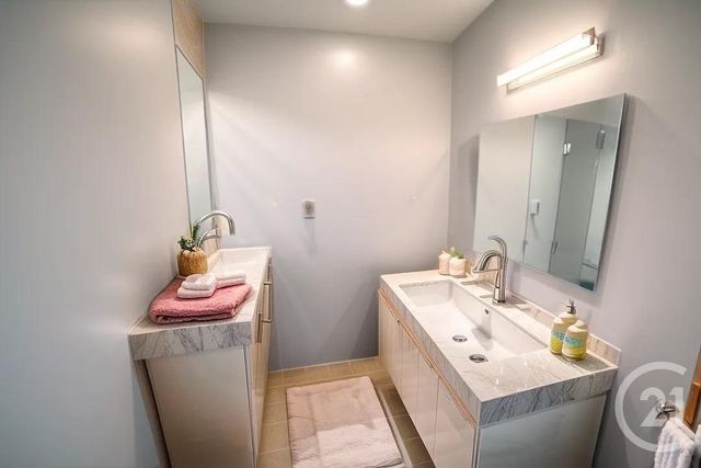 Afficher la photo en grand Appartement F2 à vendre - 2 pièces - 30.63 m2 - BORDEAUX - 33 - AQUITAINE - Century 21 Ax Immo