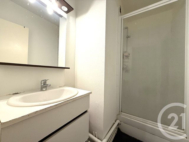 Afficher la photo en grand Appartement F4 à vendre - 4 pièces - 67.21 m2 - CENON - 33 - AQUITAINE - Century 21 Ax Immo