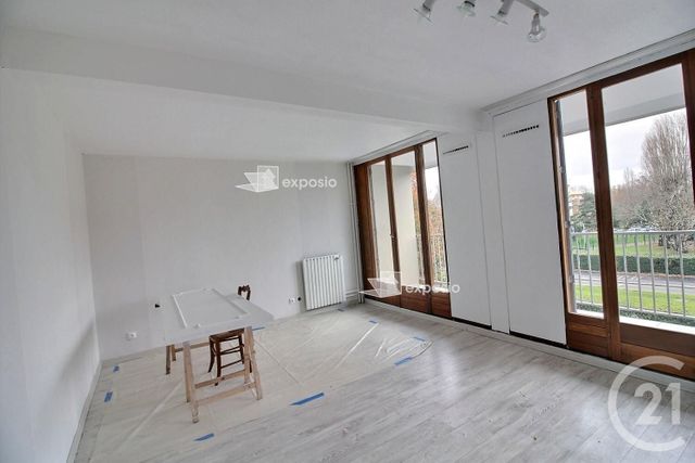 Appartement F4 à vendre - 4 pièces - 78.27 m2 - LORMONT - 33 - AQUITAINE - Century 21 Ax Immo