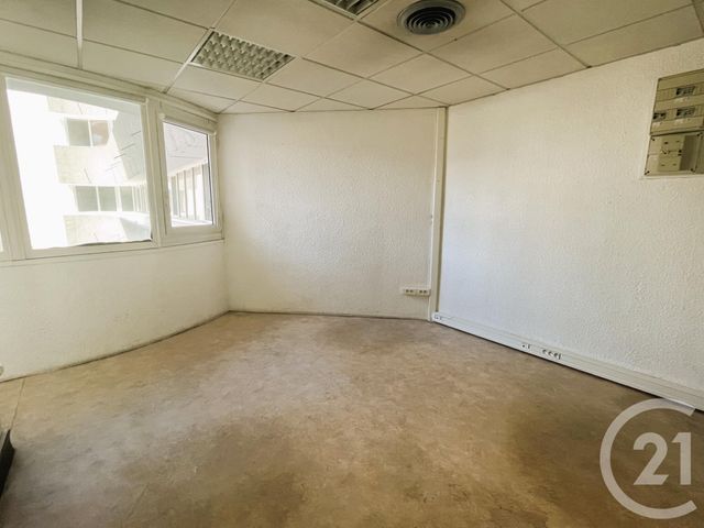 Afficher la photo en grand entreprise à louer - 140.0 m2 - BORDEAUX - 33 - AQUITAINE - Century 21 Ax Immo