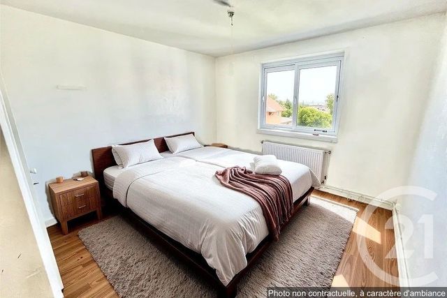 Afficher la photo en grand Appartement F4 à vendre - 4 pièces - 72.0 m2 - LORMONT - 33 - AQUITAINE - Century 21 Ax Immo