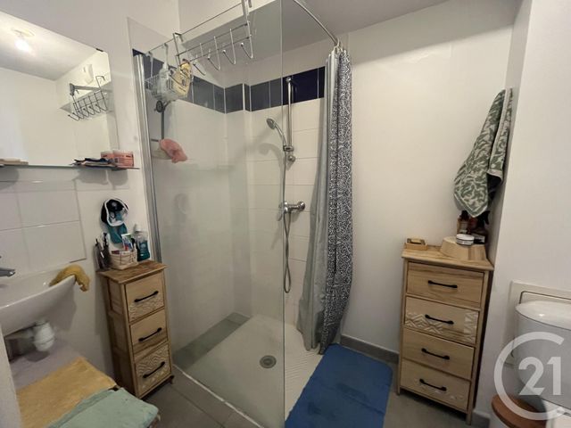 Appartement T4 à louer - 4 pièces - 80.8 m2 - CENON - 33 - AQUITAINE - Century 21 Ax Immo