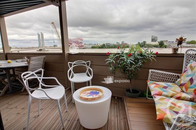 Appartement F4 à vendre - 4 pièces - 80.6 m2 - BORDEAUX - 33 - AQUITAINE - Century 21 Ax Immo