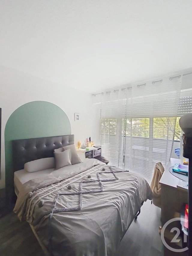 Appartement à vendre - 4 pièces - 79.37 m2 - LORMONT - 33 - AQUITAINE - Century 21 Ax Immo