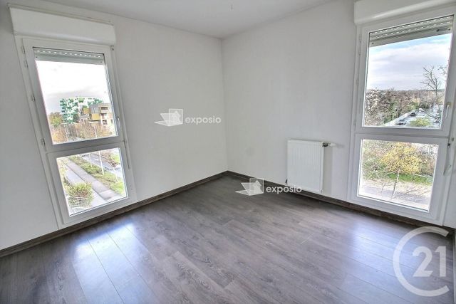 Appartement T4 à vendre - 4 pièces - 85.0 m2 - LORMONT - 33 - AQUITAINE - Century 21 Ax Immo