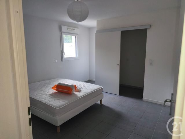 Appartement T4 à louer - 4 pièces - 83.08 m2 - CENON - 33 - AQUITAINE - Century 21 Ax Immo