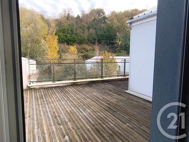 Appartement T4 à louer - 4 pièces - 83.08 m2 - CENON - 33 - AQUITAINE - Century 21 Ax Immo