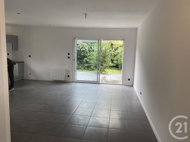 maison à louer - 4 pièces - 83.6 m2 - CENON - 33 - AQUITAINE - Century 21 Ax Immo
