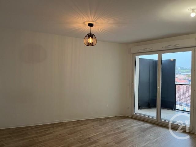 Appartement T1 à louer - 1 pièce - 30.44 m2 - CENON - 33 - AQUITAINE - Century 21 Ax Immo
