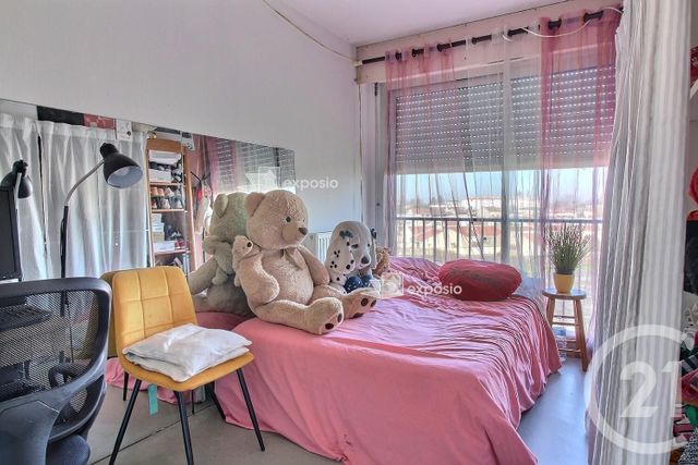 Appartement T5 à vendre - 5 pièces - 93.18 m2 - LORMONT - 33 - AQUITAINE - Century 21 Ax Immo