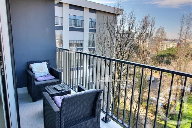 Appartement T5 à vendre - 5 pièces - 93.18 m2 - LORMONT - 33 - AQUITAINE - Century 21 Ax Immo