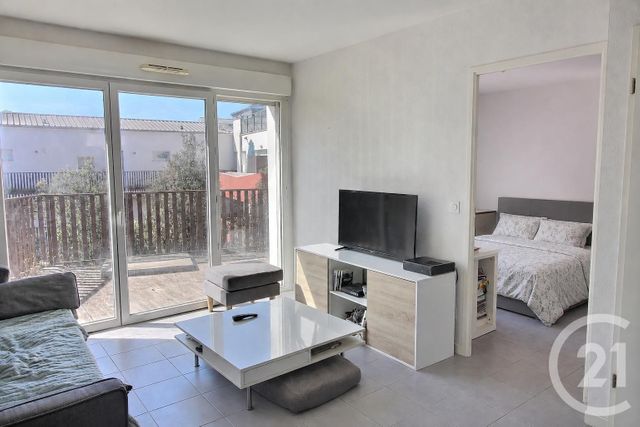 Appartement T2 à vendre - 2 pièces - 39.6 m2 - CENON - 33 - AQUITAINE - Century 21 Ax Immo