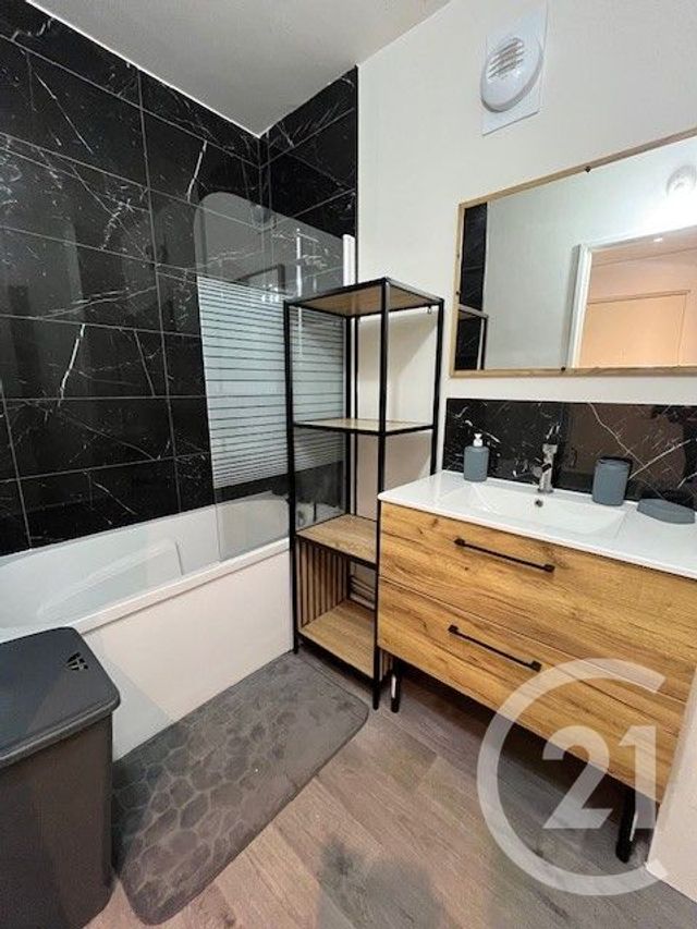 Appartement T2 à louer - 2 pièces - 39.16 m2 - CENON - 33 - AQUITAINE - Century 21 Ax Immo