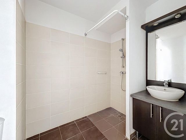 Appartement T2 à vendre - 2 pièces - 38.0 m2 - CENON - 33 - AQUITAINE - Century 21 Ax Immo