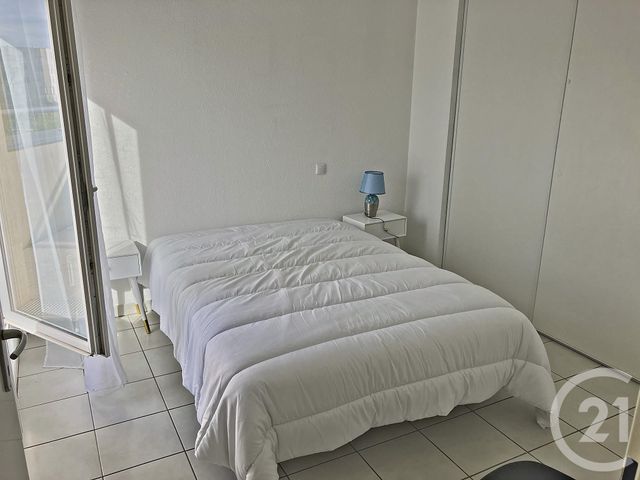 Appartement F3 à louer - 3 pièces - 63.0 m2 - 33 - AQUITAINE - Century 21 Ax Immo