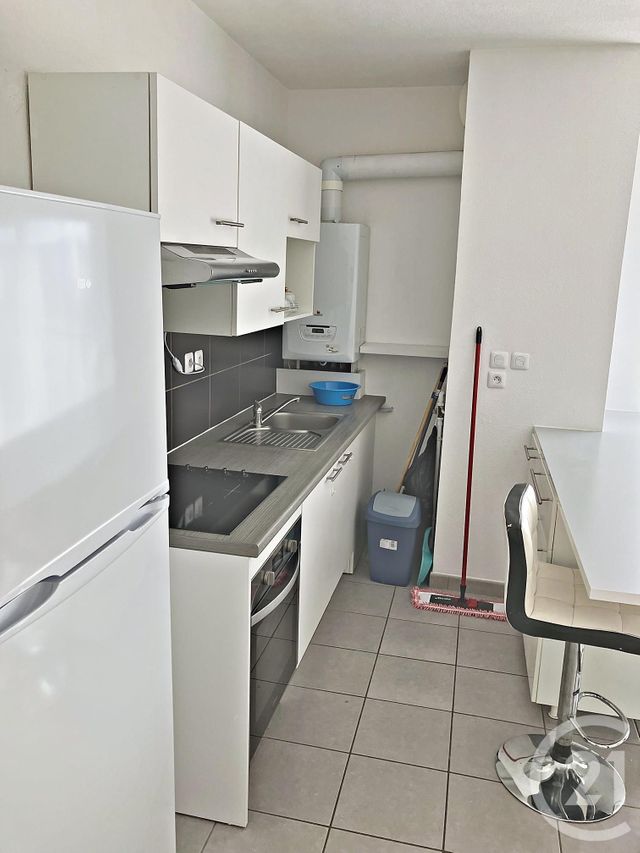 Appartement F3 à louer - 3 pièces - 63.0 m2 - 33 - AQUITAINE - Century 21 Ax Immo